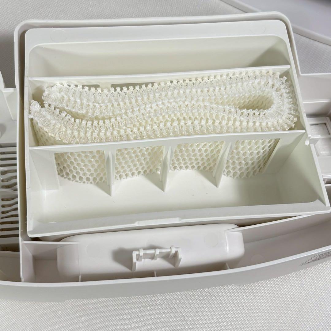 パナソニック 加湿機能付きセラミックファンヒーター DS-FKX1206-W