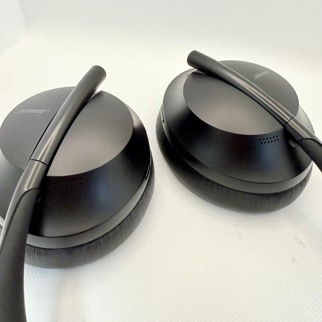 美品　Bose Noise Cancelling Headphones 700