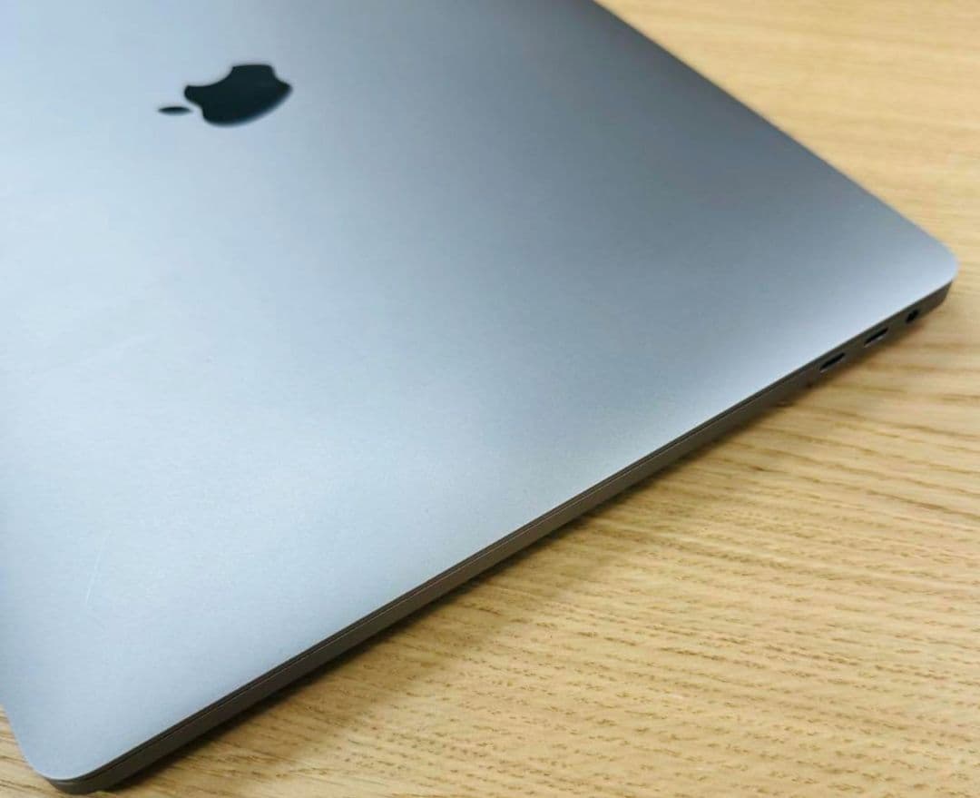 MacBook本体 MacBook Pro 2019 16\" i7 16GB 512GB 5300M