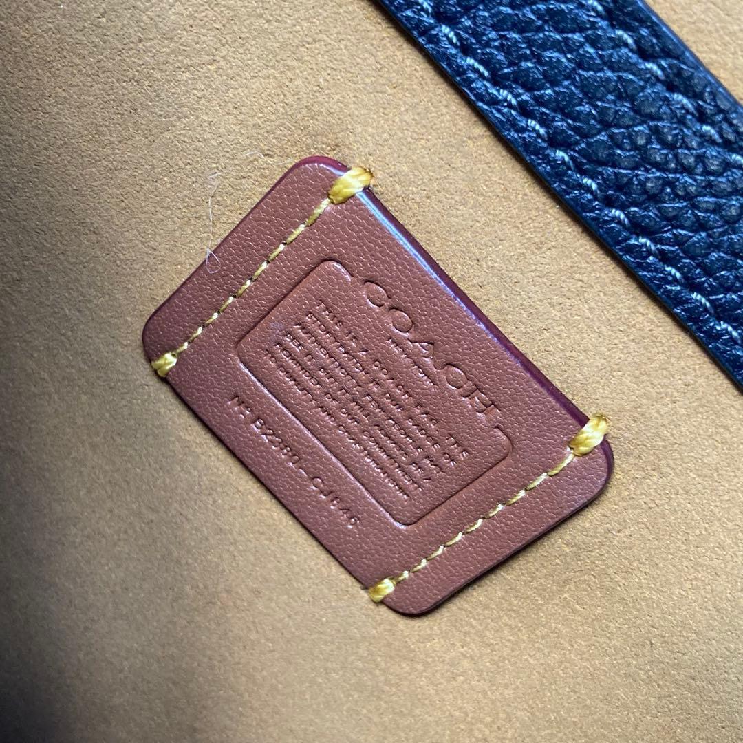 極美品 COACH コーチ タビー 19 メッセンジャー ブラック CJ846