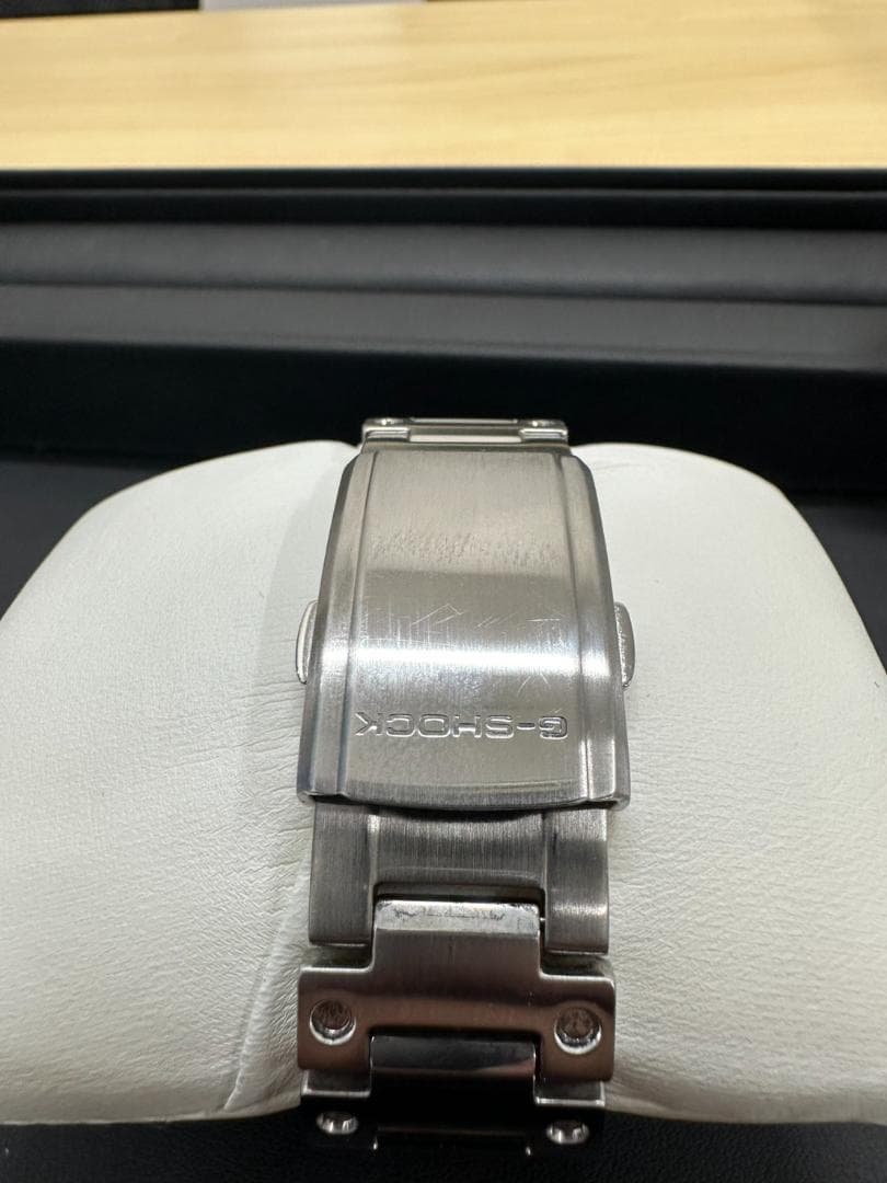 美品　G-SHOCK カシオ フルメタル シルバー GMW-B5000