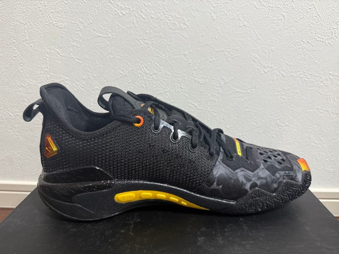 シューズ(男性用) ANTA shock wave 5 pro US11