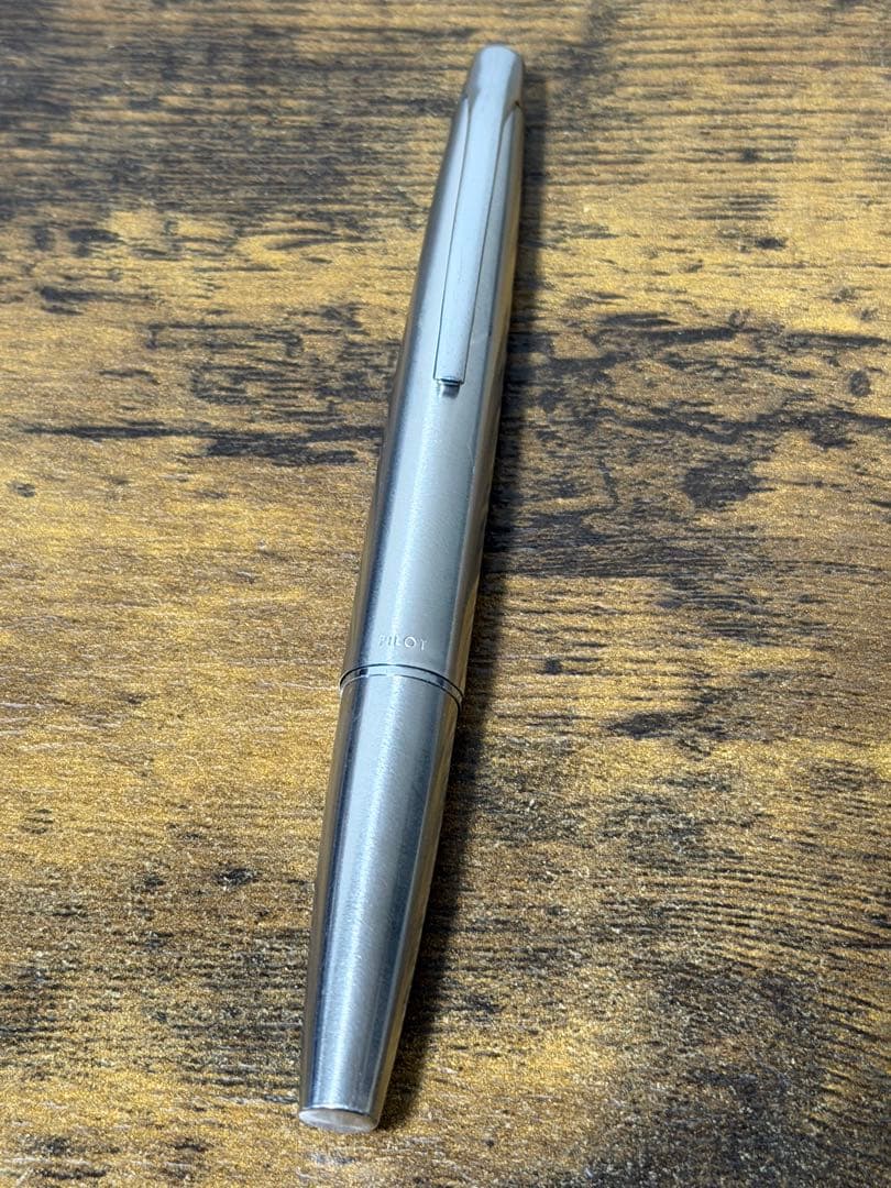 筆記確認＆洗浄済　1971年製　ペン先軸一体　パイロット　ミュー　万年筆　中細字