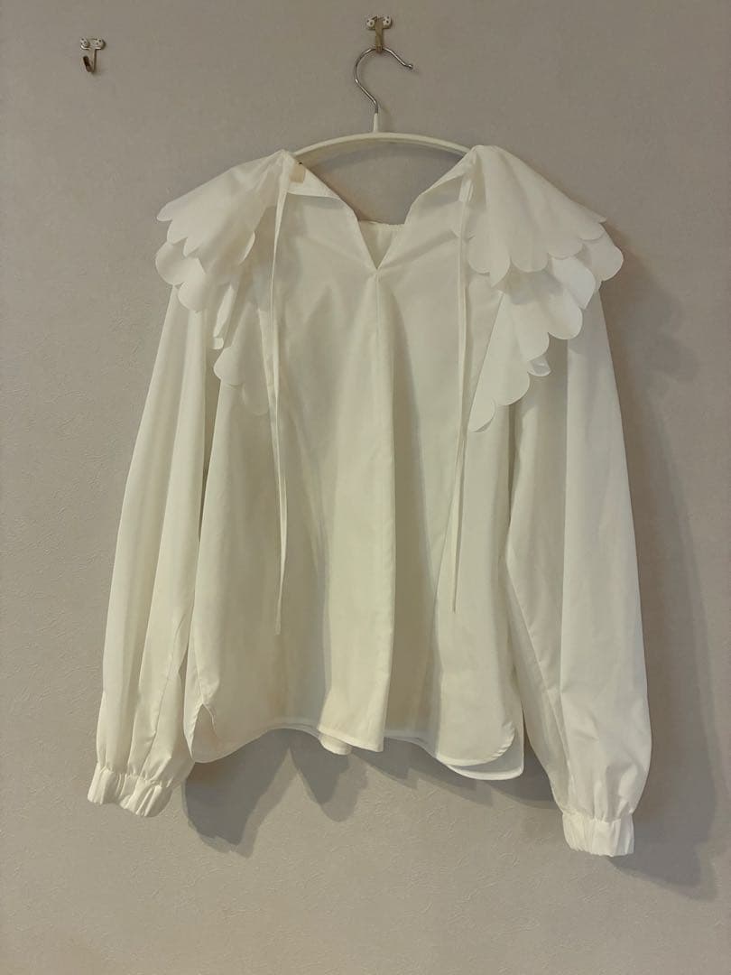 yori たっぷりスカラップブラウス 36