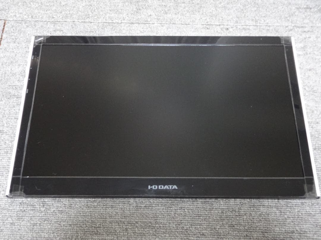 I-O DATA　モバイルディスプレイ　スタンド付き