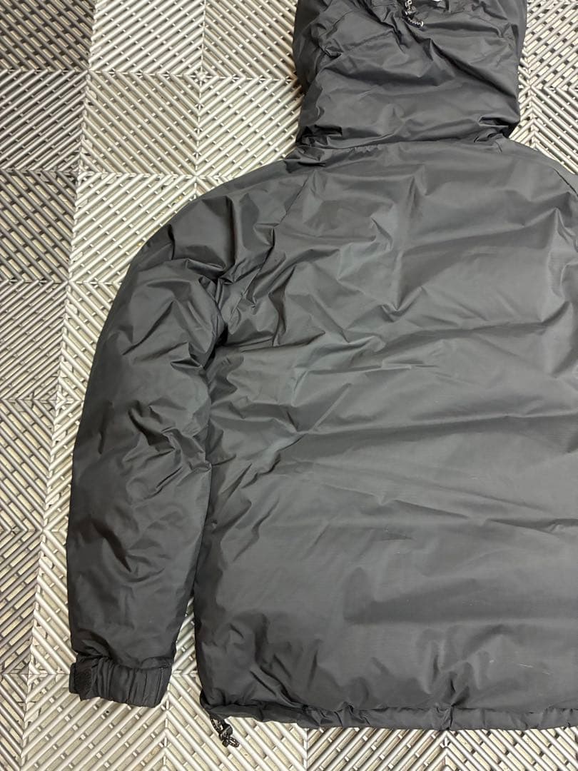 バスブリゲード×ナンガ！オーロラダウンジャケット 760！防水！ブラック&グレー