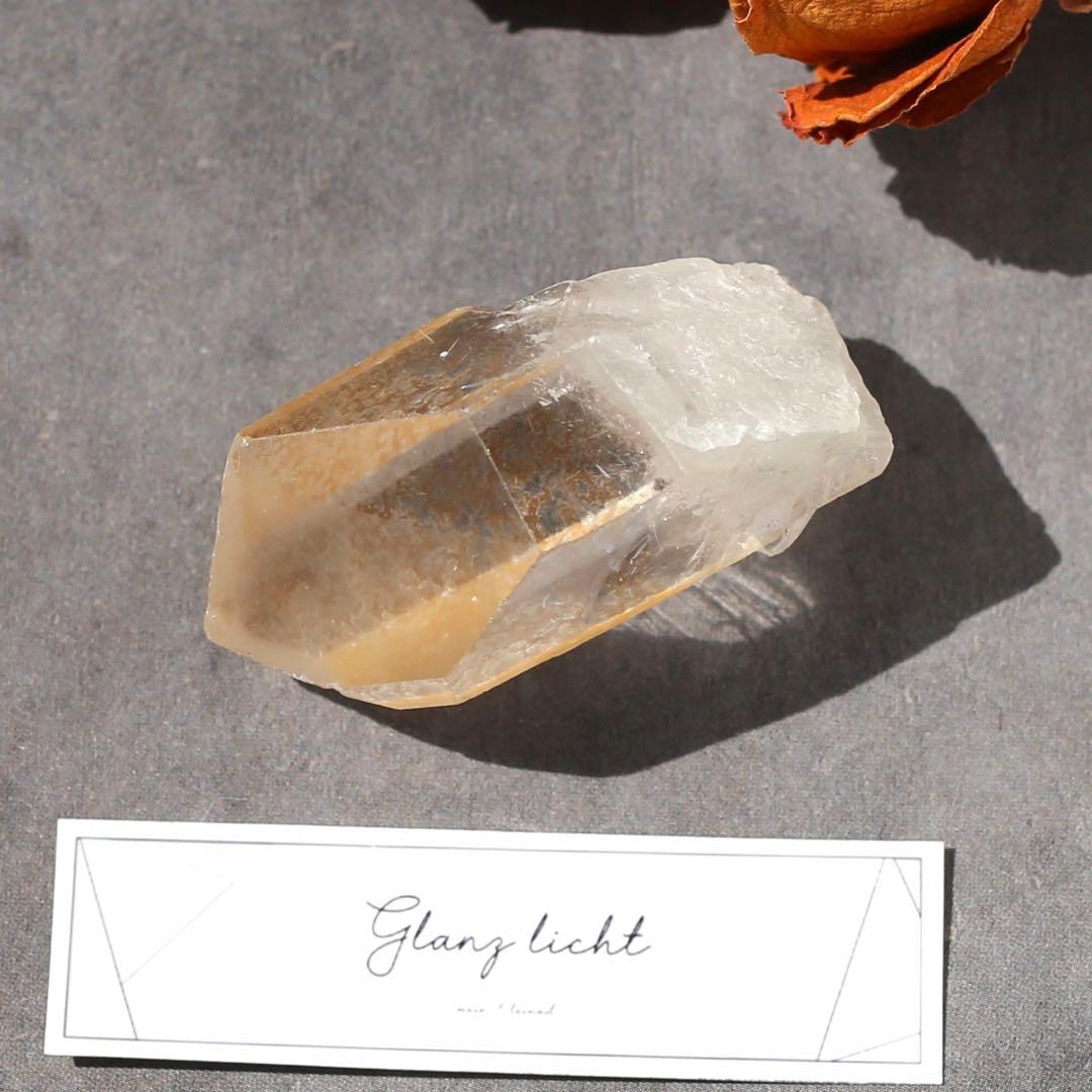 ゴールデンヒーラー クォーツ 原石 水晶 鉱物 希少石 天然石