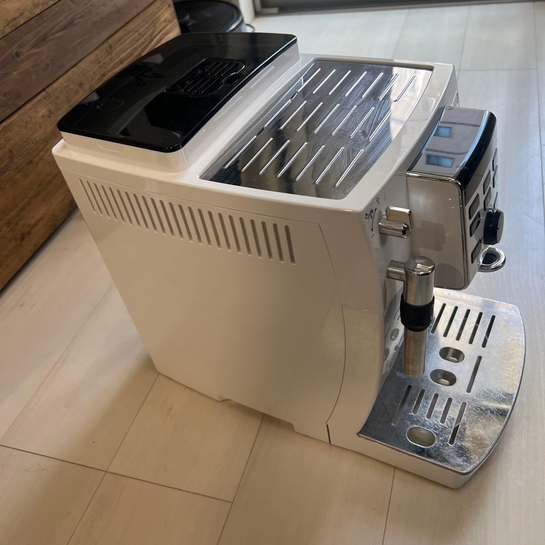 De'Longhi（デロンギ）マグニフィカS　ECAM23120BN