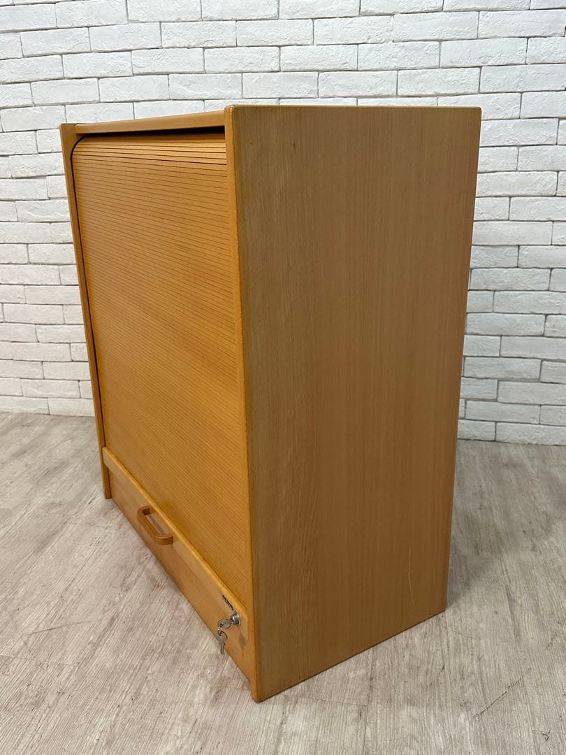 【trestres】ホブドッカ キャビネット ロールアップ 収納　棚