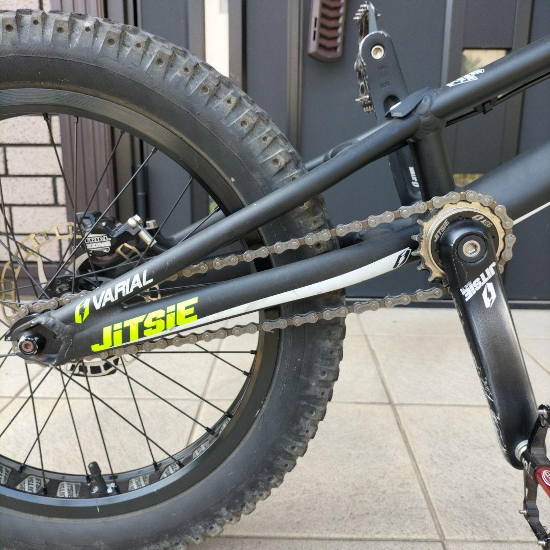 自転車本体 JITSIE VARIAL20