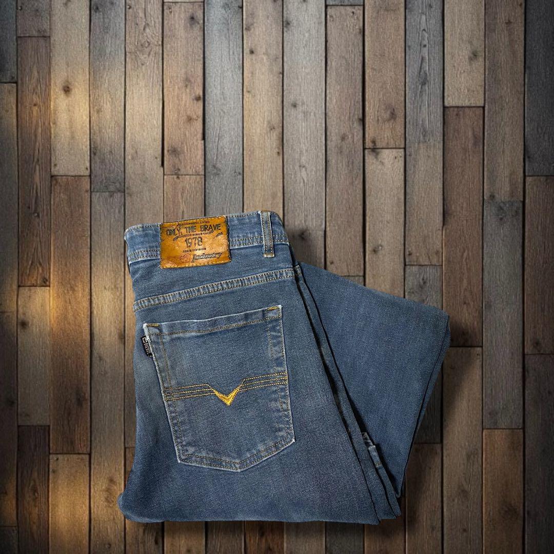 て*ら様 DIESEL ディーゼル ストレートデニム ジーンズW32総丈98cm