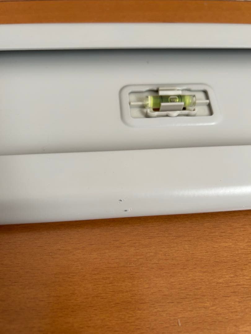 IKEA UPPLEVA テレビ 壁掛け 金具　（イケア）