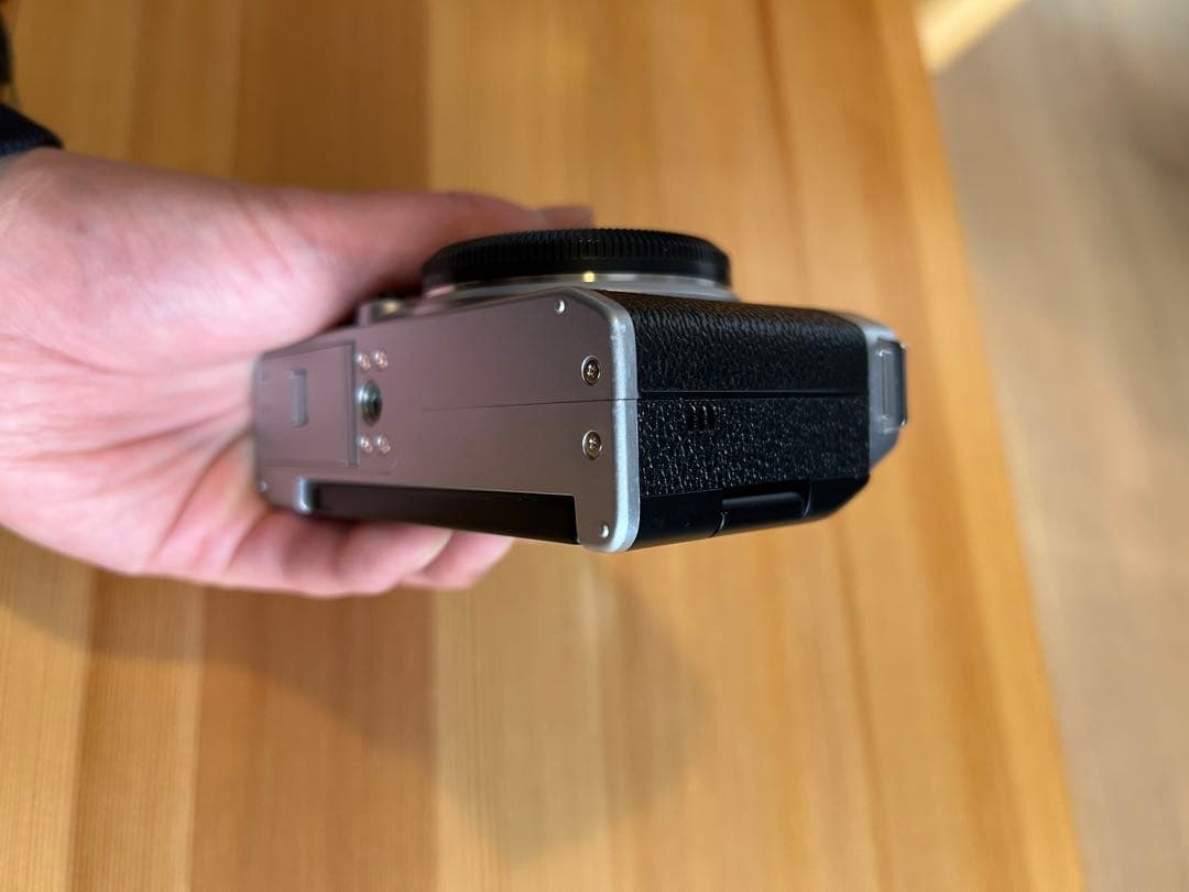 FUJIFILM XM5 シルバー本体のみ　箱無し