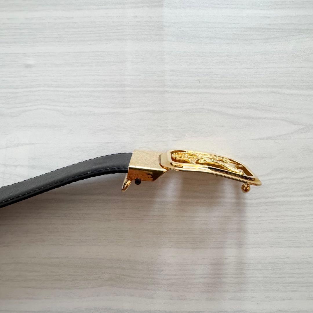 【セール中】CELINE セリーヌ 黒 レザー ベルト 馬車 ブランド