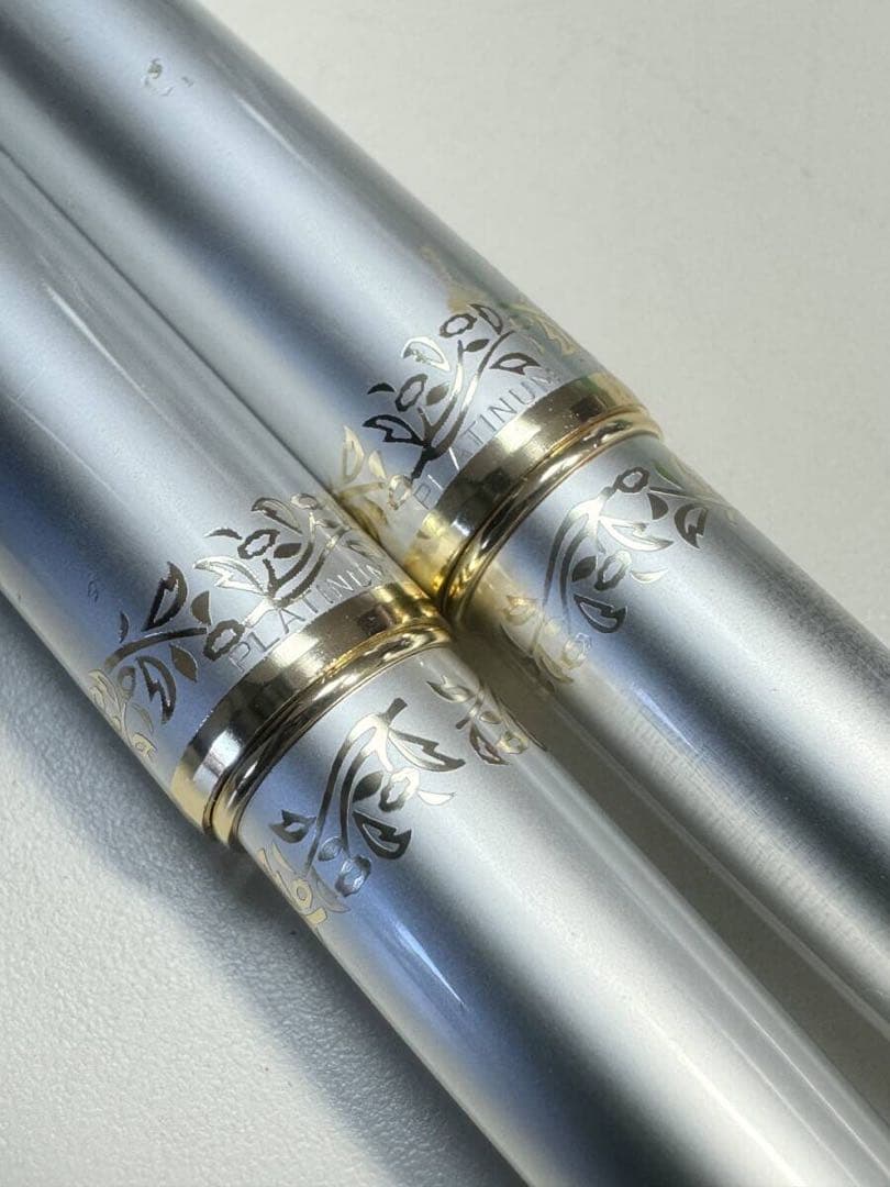 P576 PLATINUM 万年筆 2本 ペン先 18K 刻印 文房具