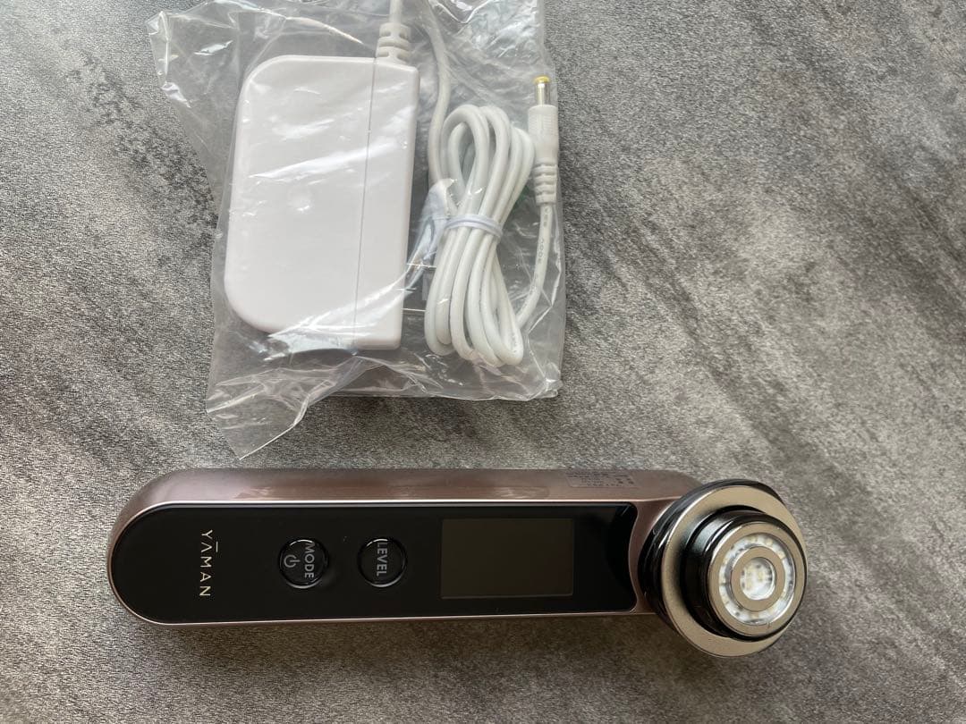 【新品】YA-MAN ヤーマン 家庭用美容器 フォトプラス HRF-10T