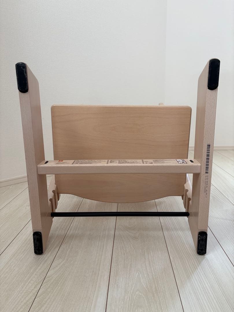 ストッケ　トリップトラップ　ホワイトウォッシュ　ベビーセット付　S/N6