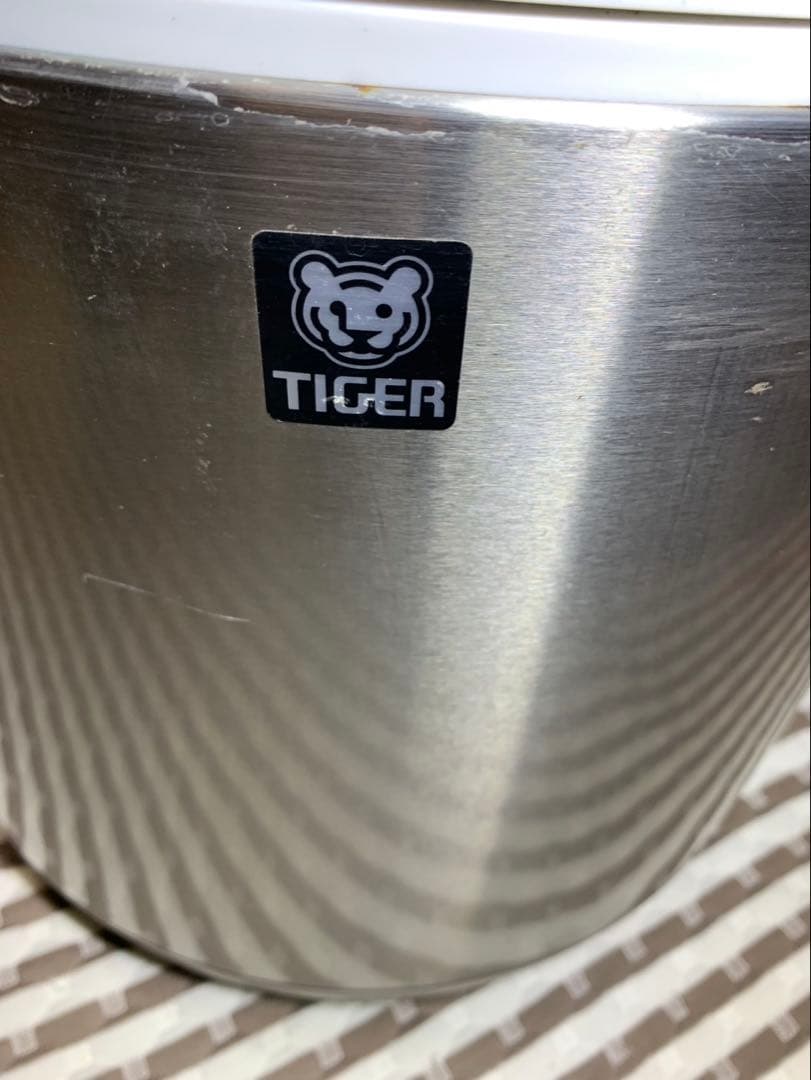 タイガー電子ジャJHC-900A ステンレス炊飯器 9.0L