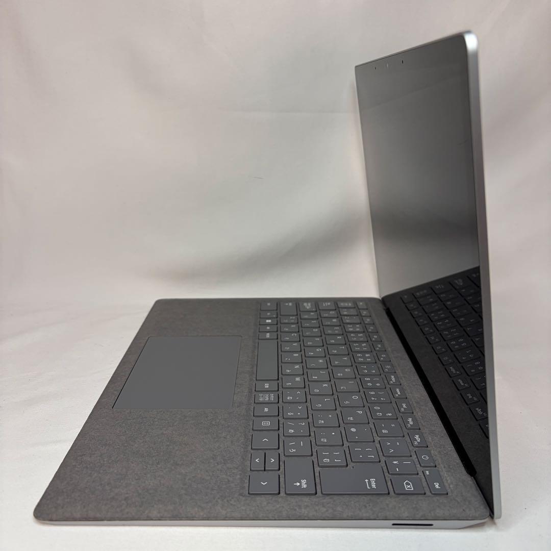美品 Surface Laptop 5 第12世代 i5 8GB 13.5型
