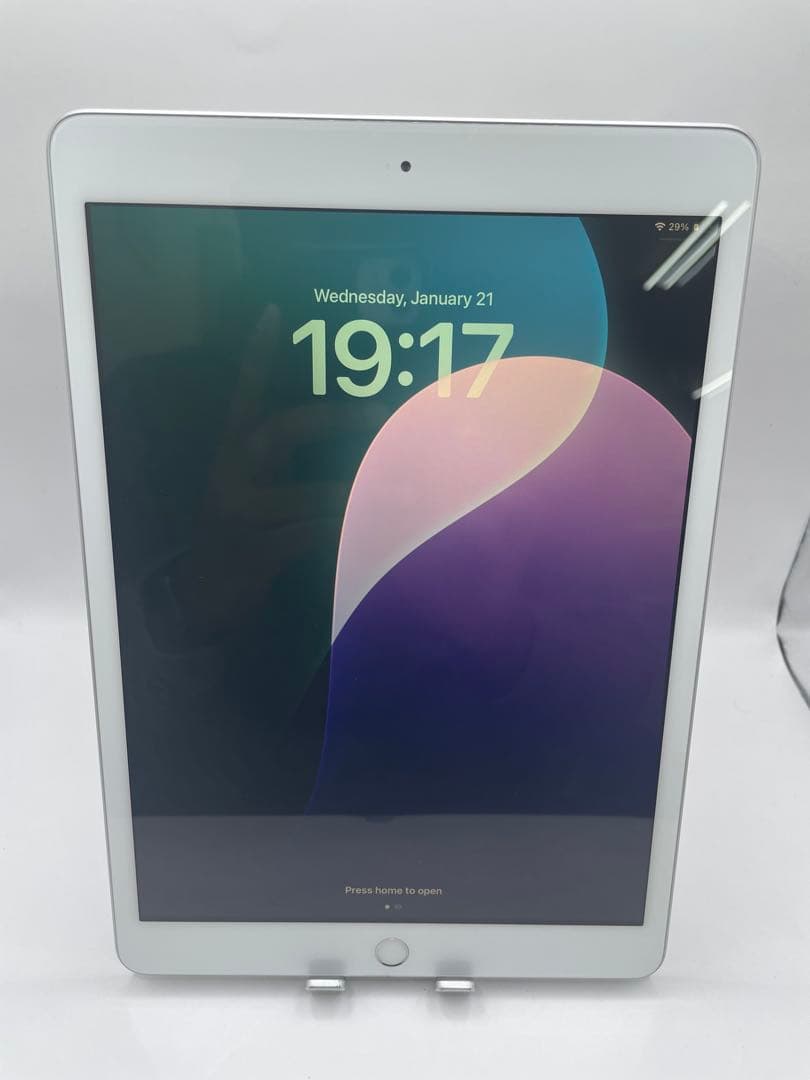 ア*ノ様 iPad 7世代 32GB バッテリー96%
