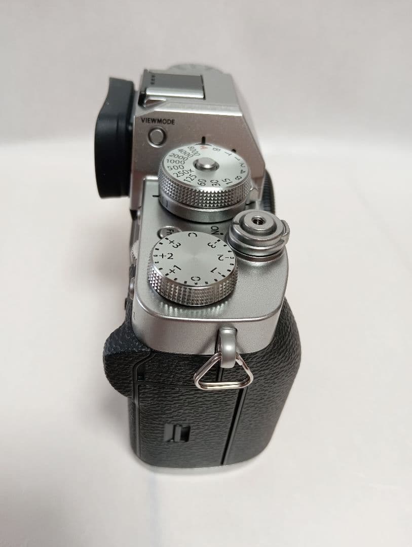 美 品 FUJIFILM X-T3 シルバー 本体 バッテリー2個付き