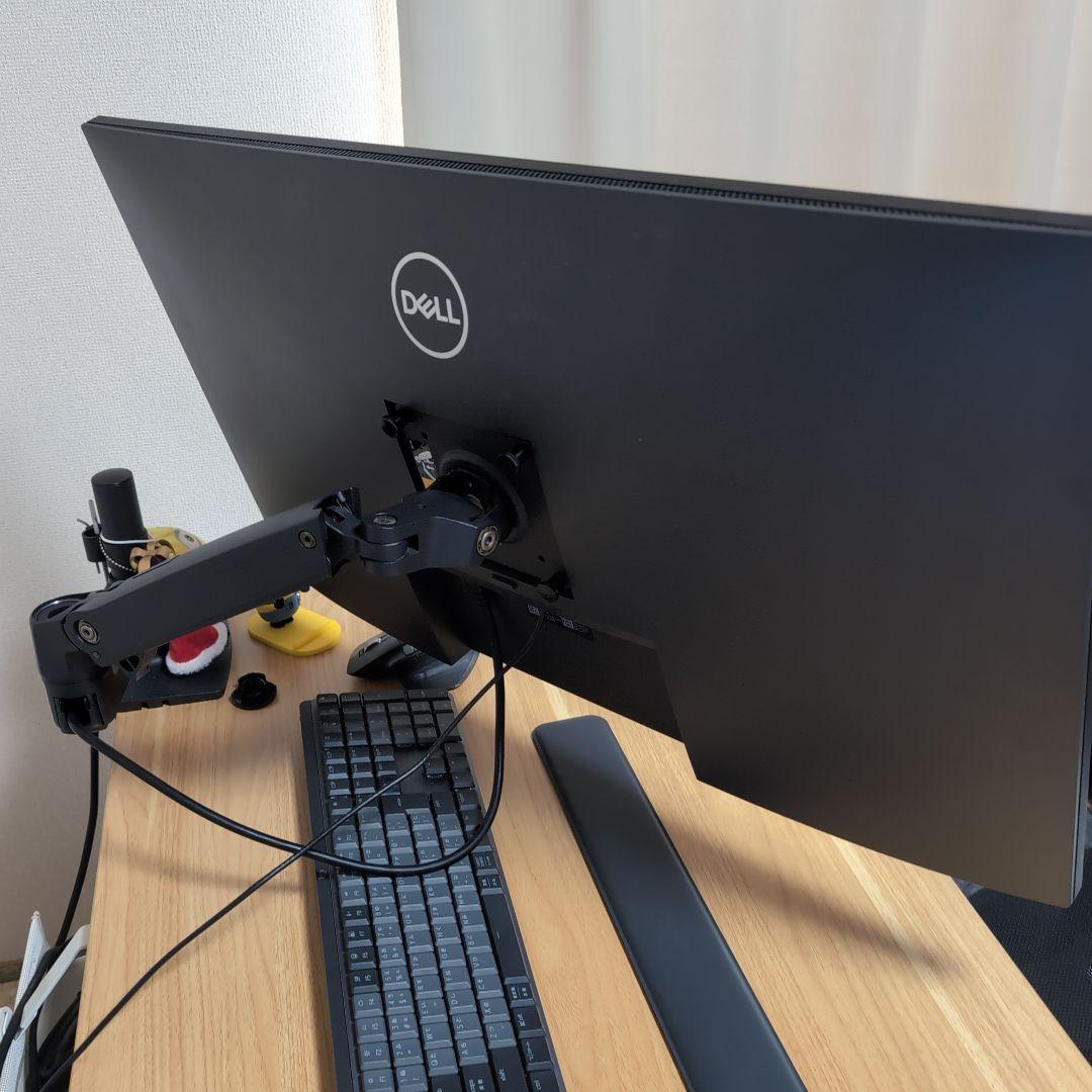 DELL P3223QE 32インチ 4K モニター タイプC接続