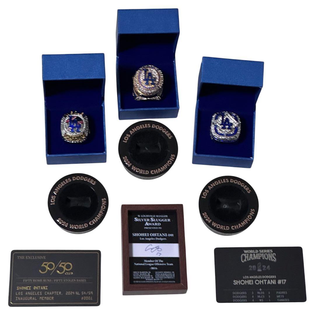 非売品 ドジャース 大谷翔平 チャンピオンリング3種ケース＆台座＆カードセット