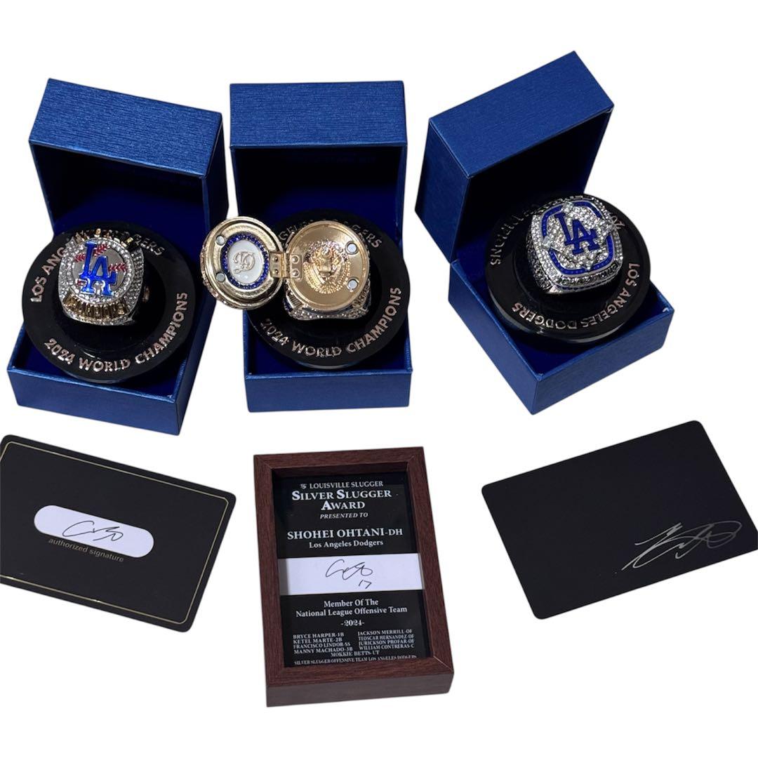 非売品 ドジャース 大谷翔平 チャンピオンリング3種ケース＆台座＆カードセット