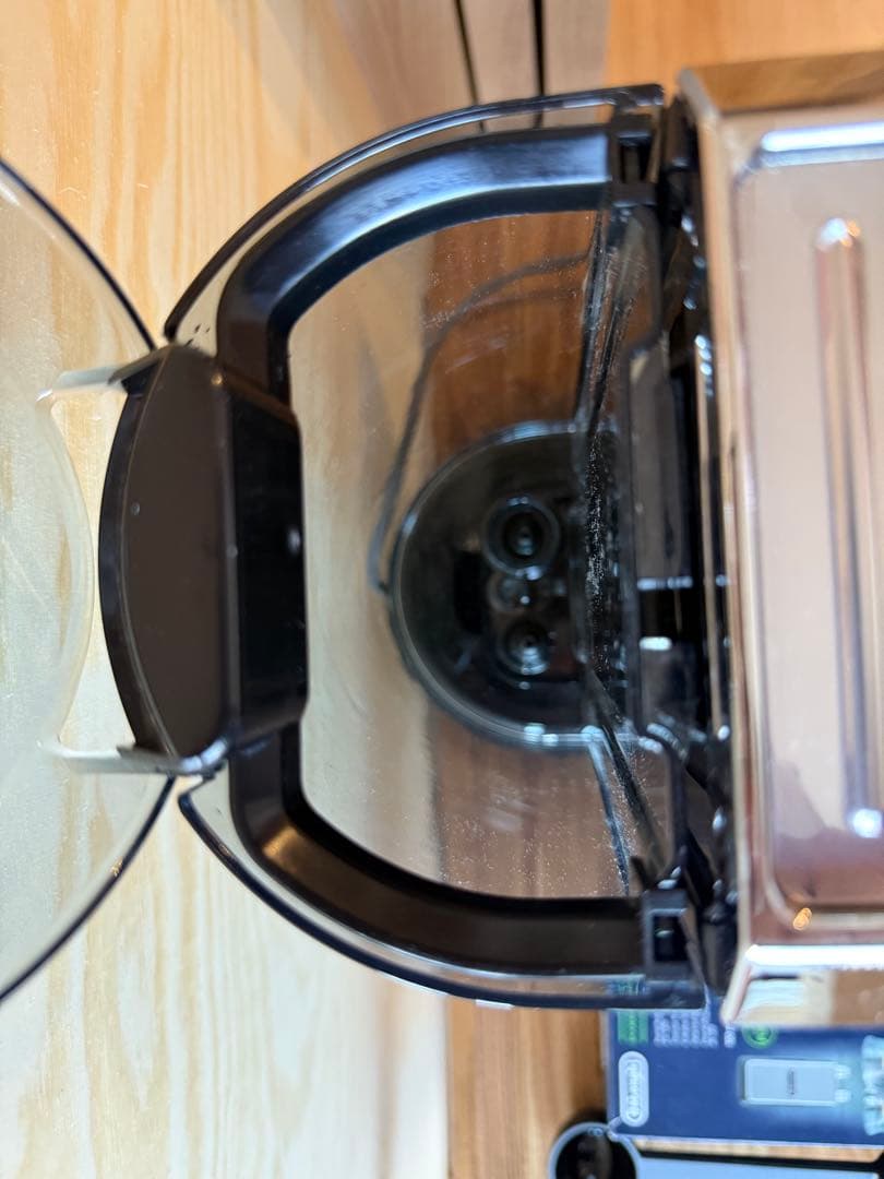 美品　2023年購入　デロンギ デディカ エスプレッソ カプチーノ　コーヒー