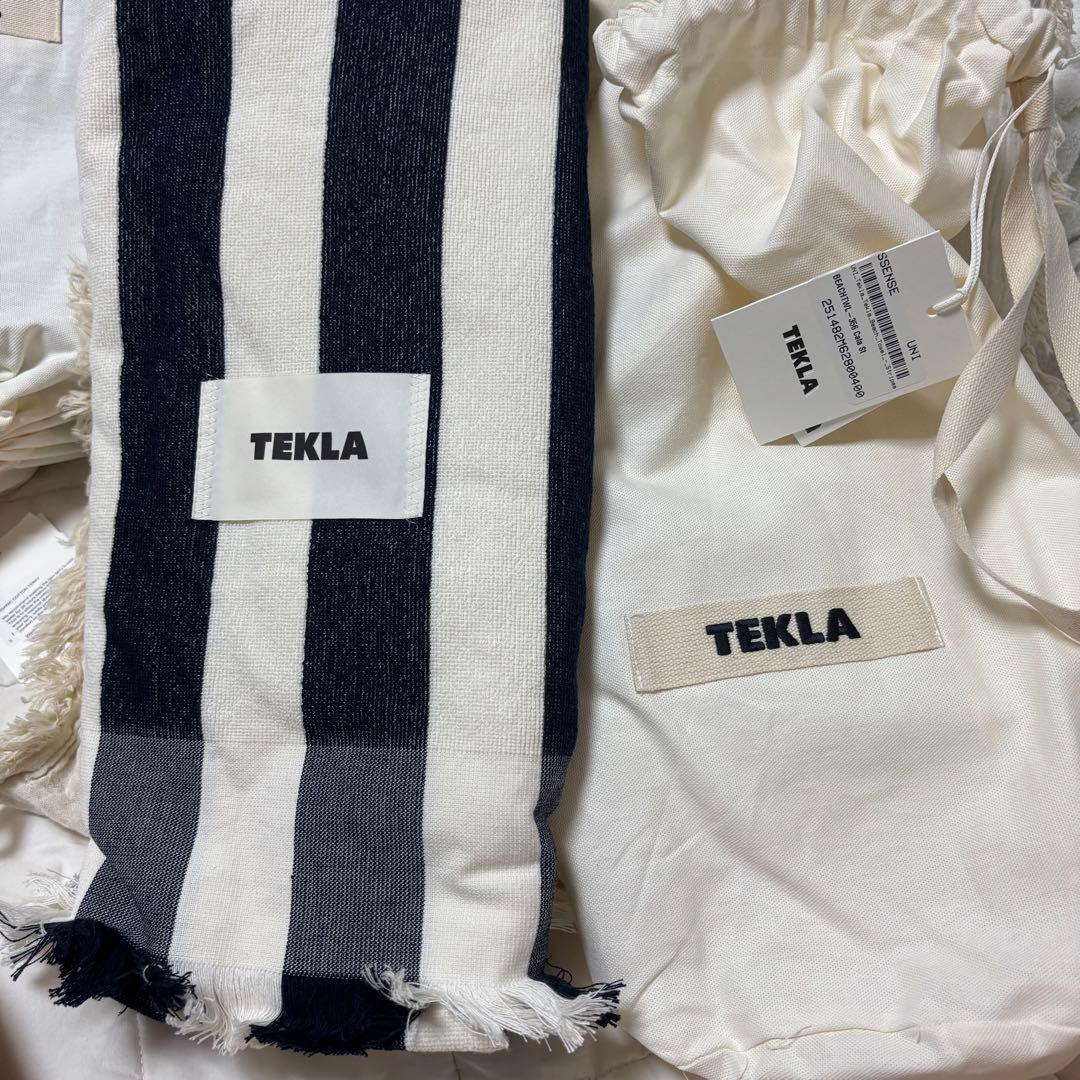 TEKLA テクラ　ビーチタオル　バスタオル　タオルケット　ブランケット　黒　白