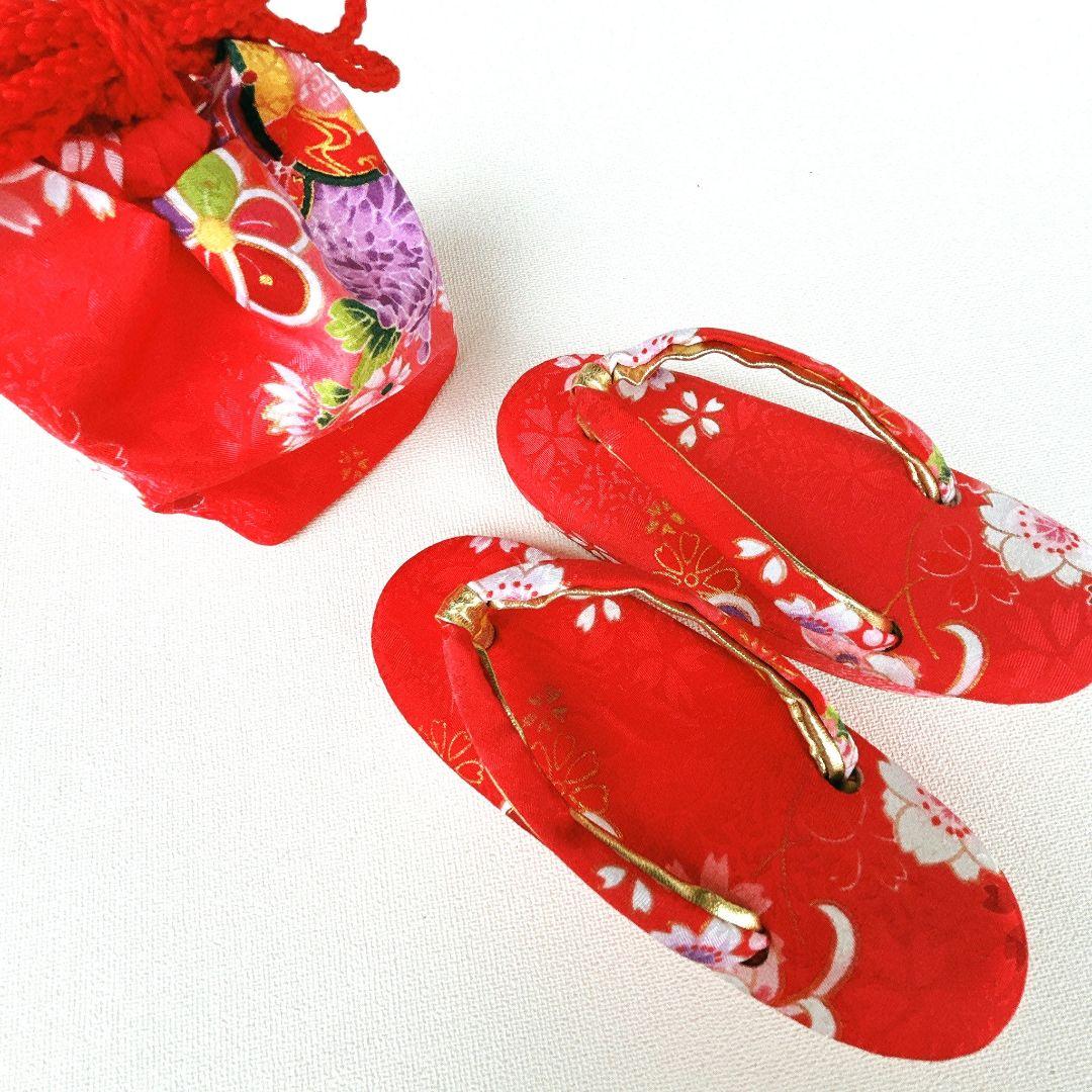 美品　七五三　３歳女の子　長着＆被布＆長襦袢＆小物　白×赤　地紋　桜鼓菊うさぎ