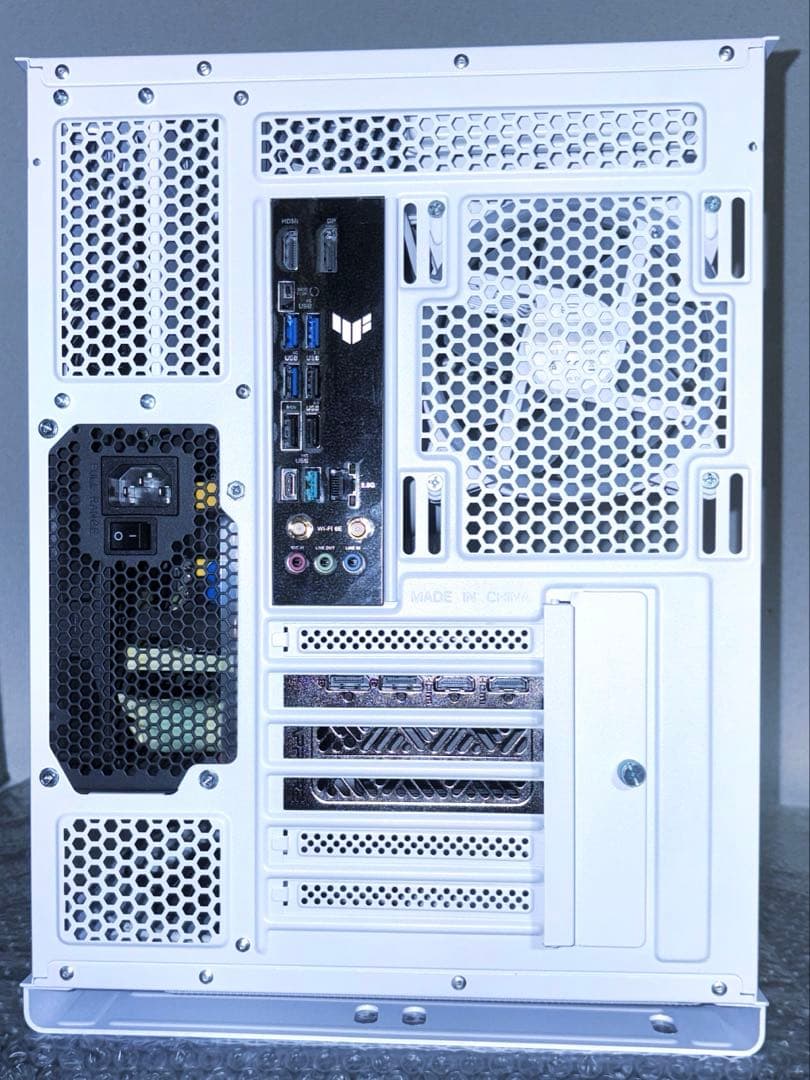 【特価】ゲーミングpc新品RYZEN5 9600x rx7900greSSD1T