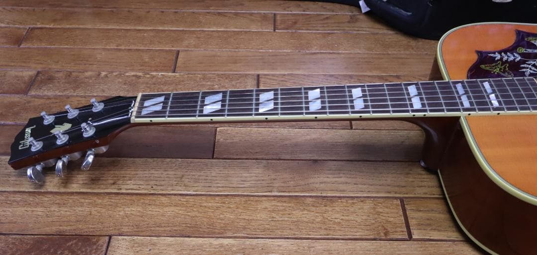 Gibson ハミングバード