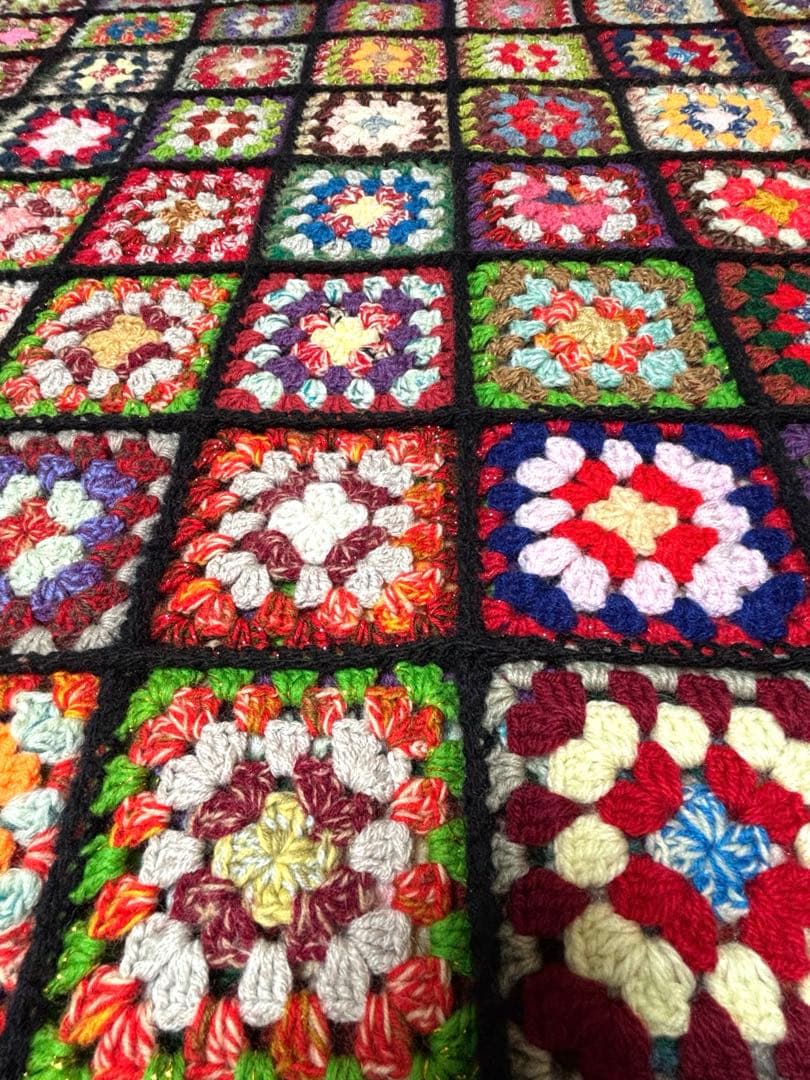 手編み　ベッドカバー　ソファカバー　こたつカバー　約200cm強x約155cm強