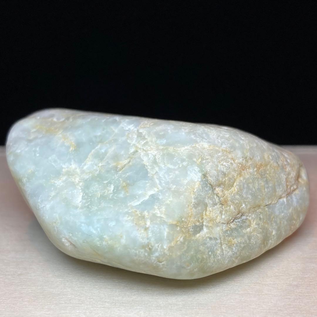 【専用品】 糸魚川翡翠　海中翡翠　海石　原石　120.5ｇ