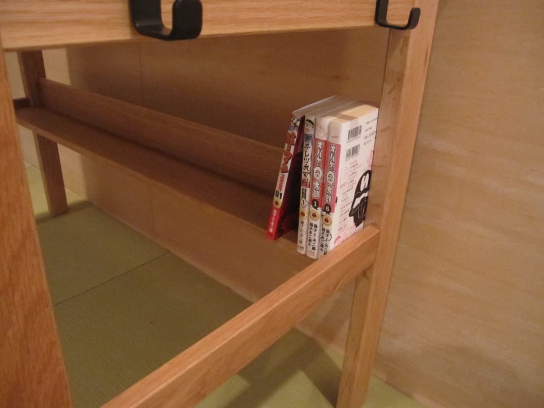 無印良品　オーク無垢材デスク 上棚付き 2引き出し 足元本棚