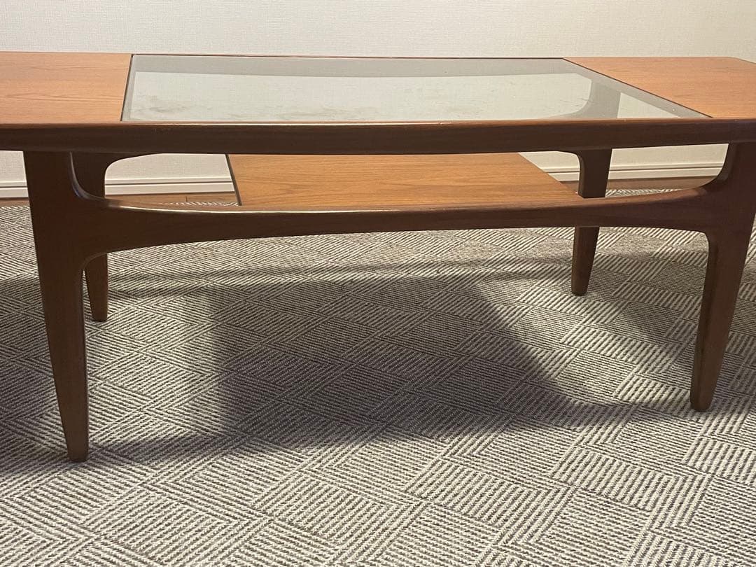 G-PLAN ガラストップローテーブル