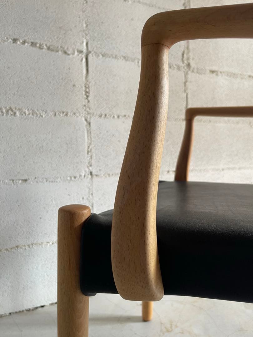 ビンテージ　本革レザー　アームチェア　ダイニングチェア