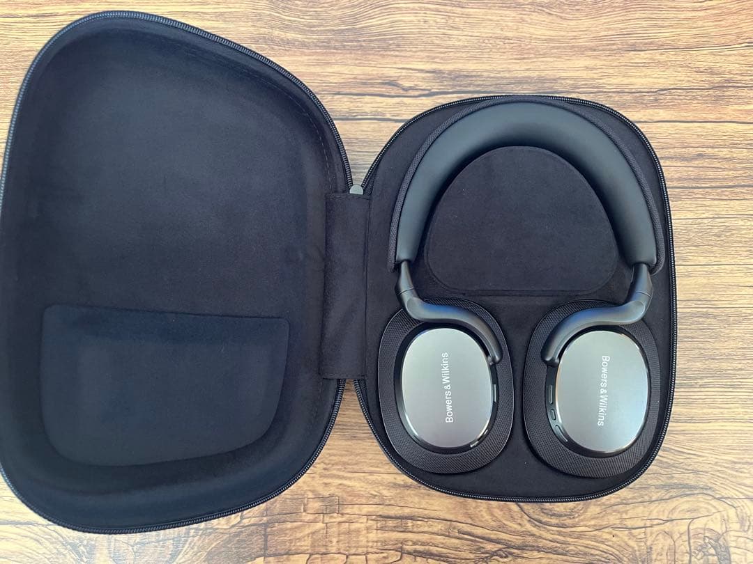 【新品同様Bowers & Wilkins Px7 S3 ブラック