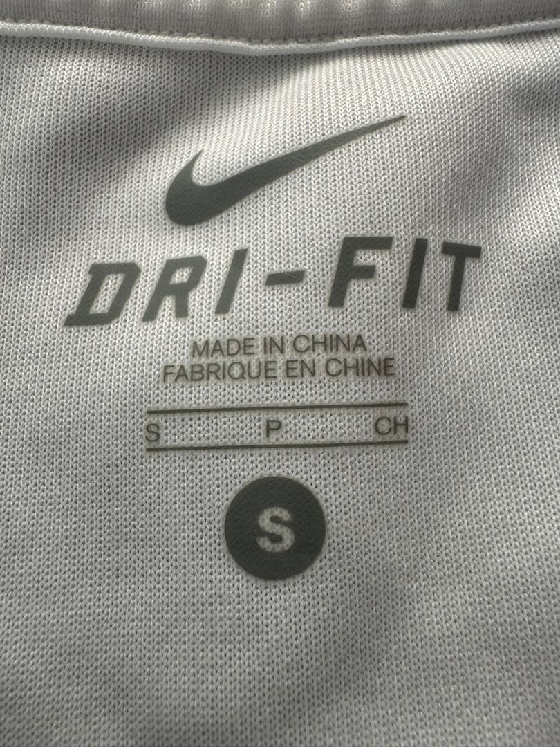 Nike ラファエル・ナダル ジャケット ホワイト