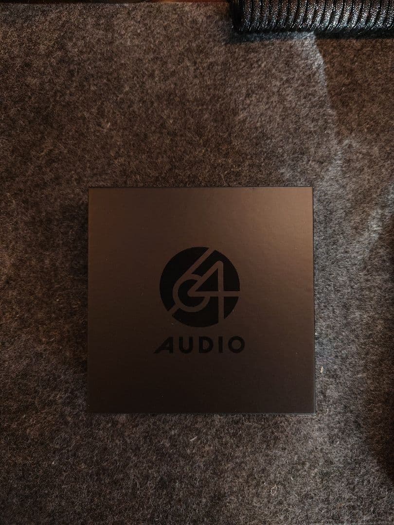 イヤホン 64AUDIO Shielded Silver-Core Cable 4.4