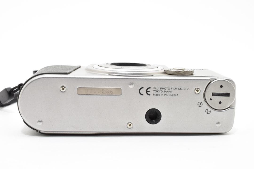 【美品】Fujifilm フジフィルム Klasse Silver 35mm