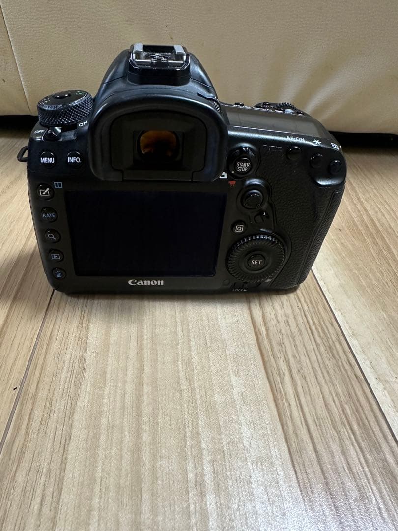 デジタルカメラ EOS 5D Mark IV /EF 24-105mm IS II USM