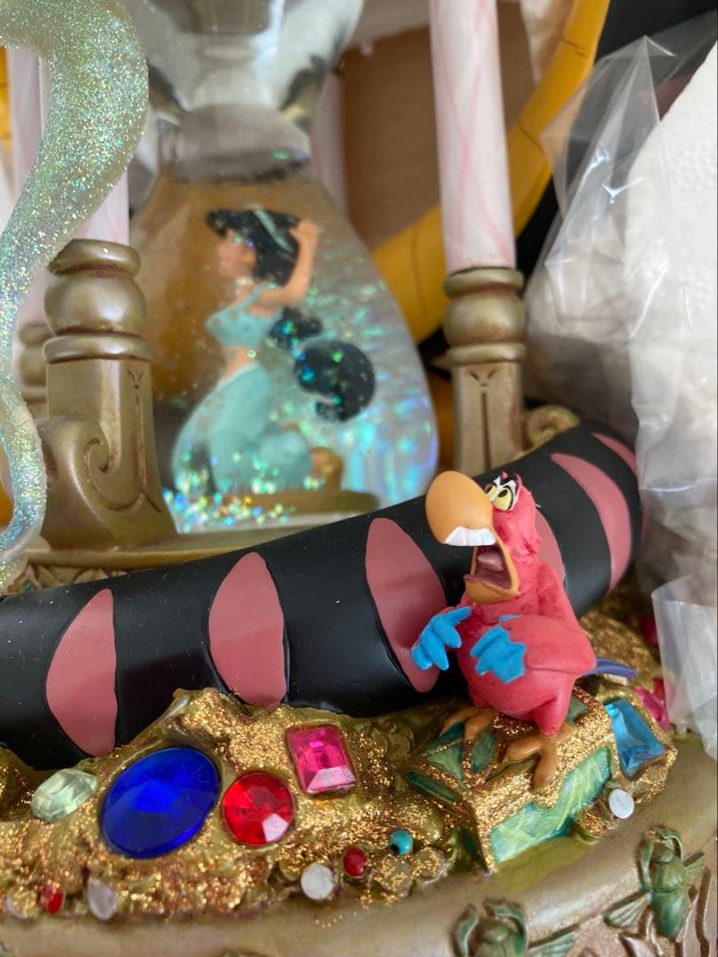 ディズニーストア　アラジン　スノーグローブオルゴール スノードーム　レア