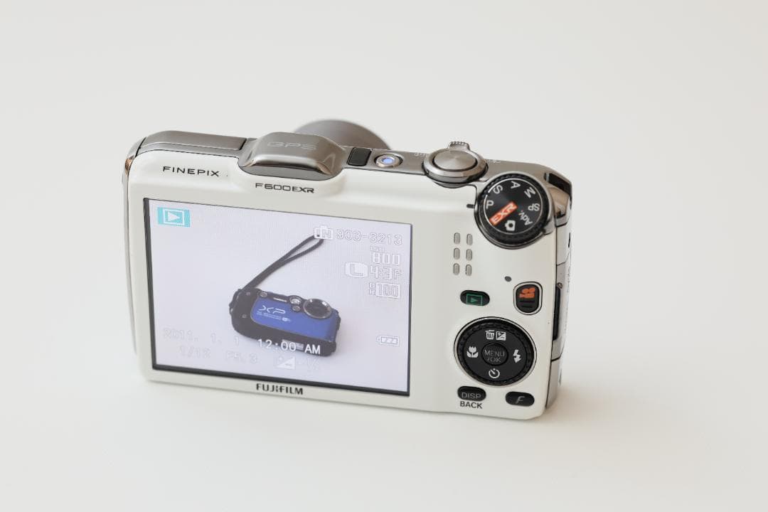 FUJIFILM FinePix ２台セット　XP200 防水＆F600EXR