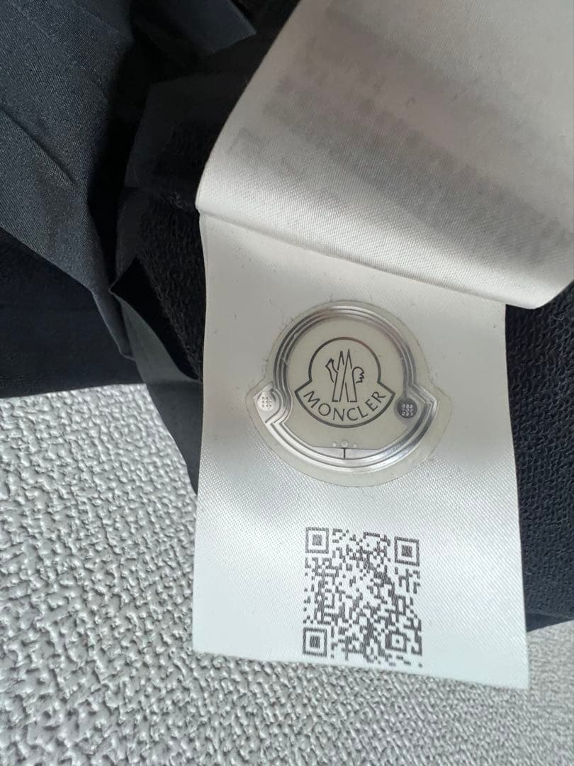 moncler モンクレール ワンピース　パーカー 黒