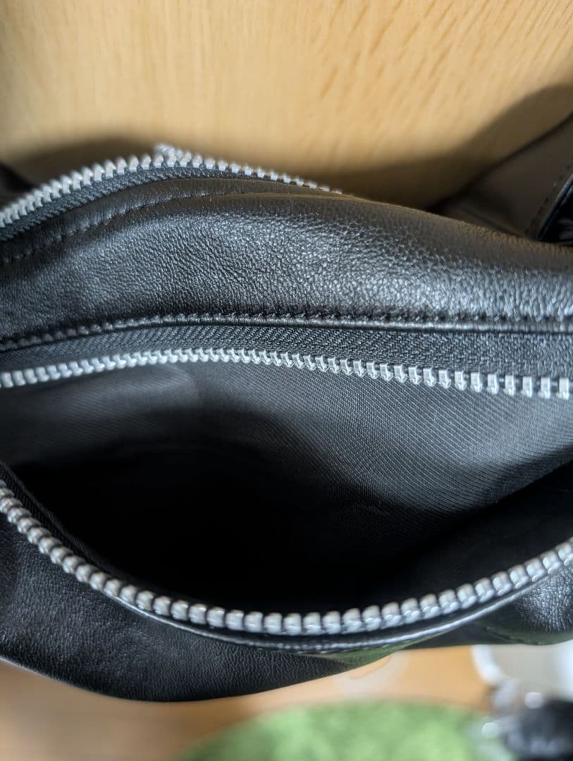 最終値下げ！beautifulpeople ラムレザーライダースシリンダーバッグ