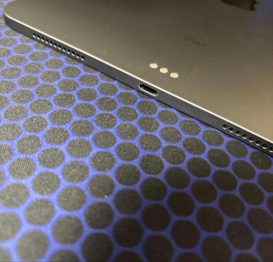 iPad Air 第4世代 64GB SIMフリー スペースグレー 美品