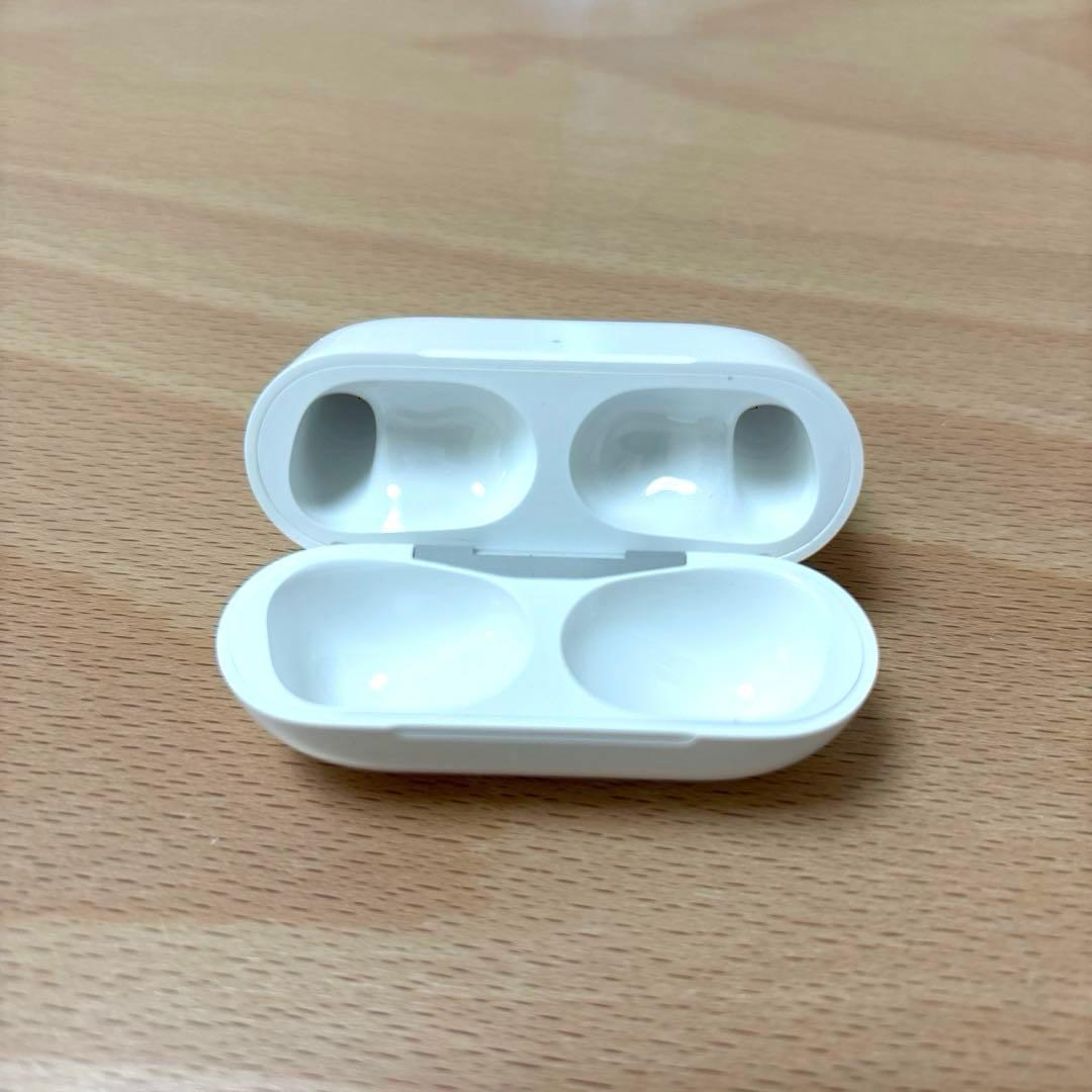 【美品】AirPods Pro 第2世代 USB-Cモデル