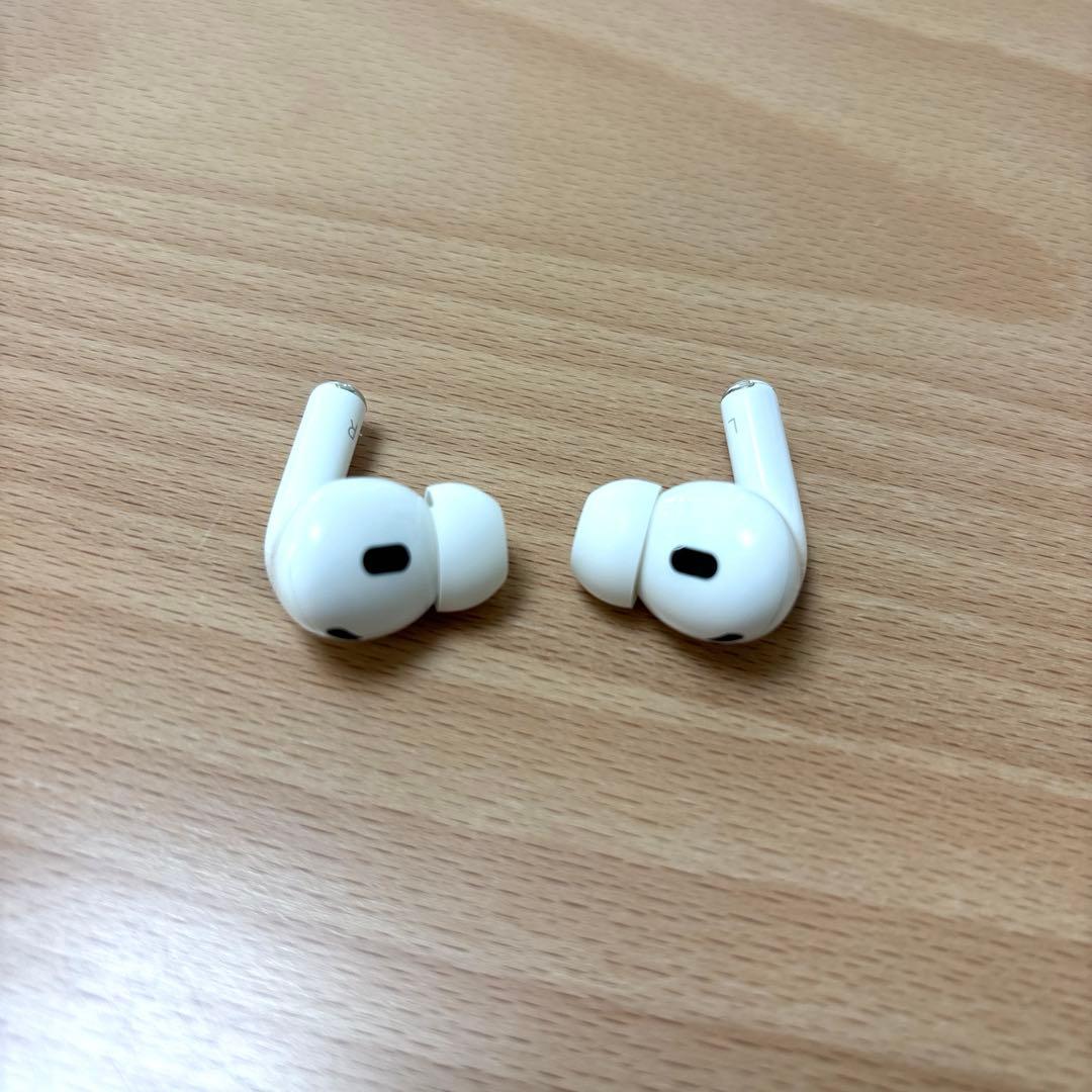 【美品】AirPods Pro 第2世代 USB-Cモデル